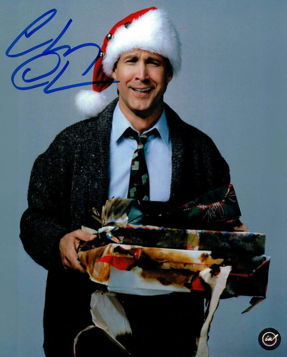 Chevy Chase Autographed National Lampoon’s Christmas Vacation 8x10 photo