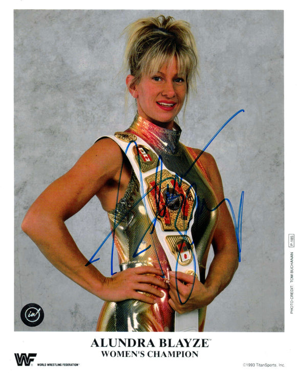 Alundra Blayze AKA Madusa Autographed WWE / WCW Photo