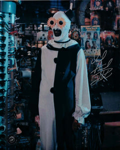 David Howard Thornton as Art the Clown in Terrifier Autographed 8x10 with Flower Glasses
