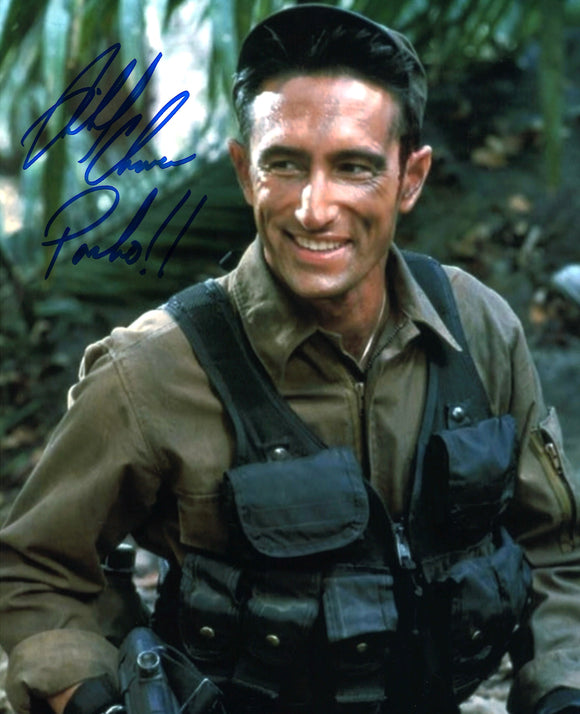 Richard Chaves Autographed Predator 8 x 10 Photo