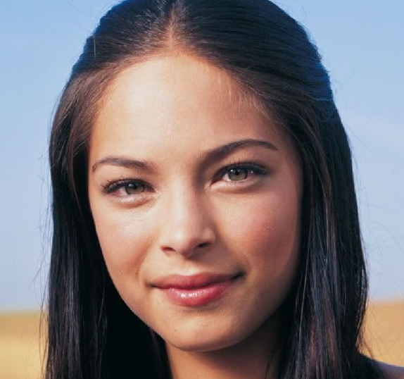 Mail Order Signing - Kristin Kreuk