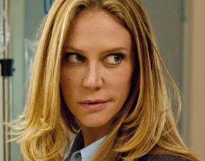 Mail Order Signing - Ally Walker