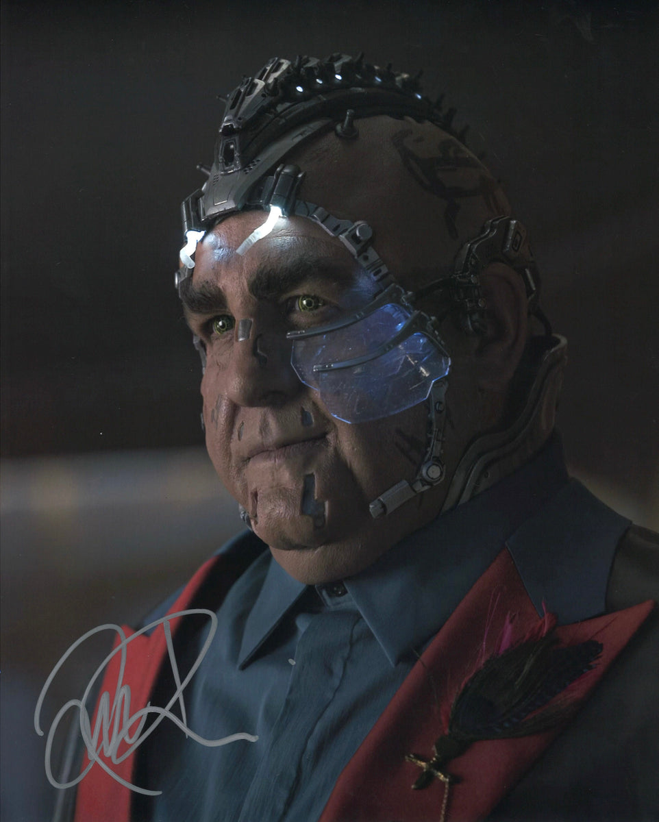 Joe Pingue Autographed Star Trek: Discovery 8x10 Photo – Icon Autographs