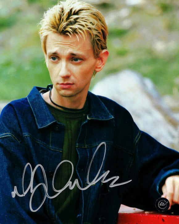 DJ Qualls in the New Guy Autographed 8x10 Icon Autographs