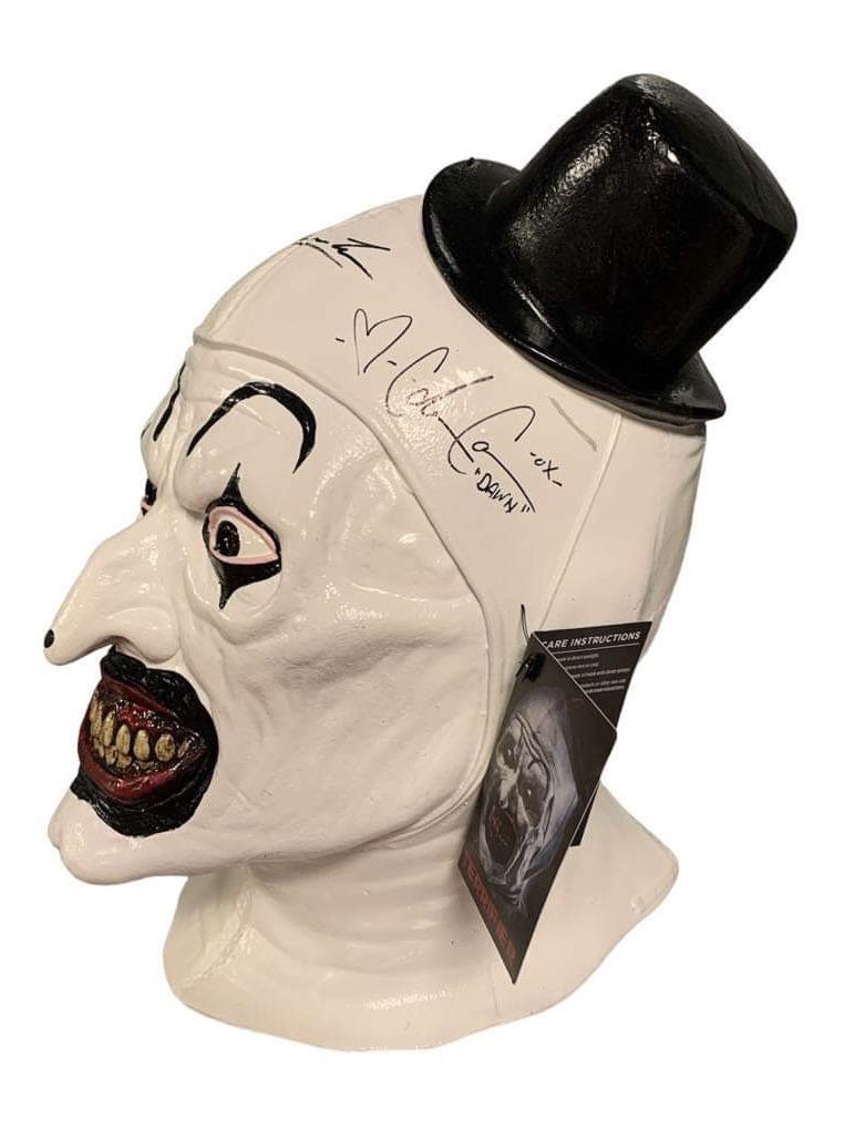 Terrifier Art the Clown Mask Autographed by David Howard Thornton/Dami ...